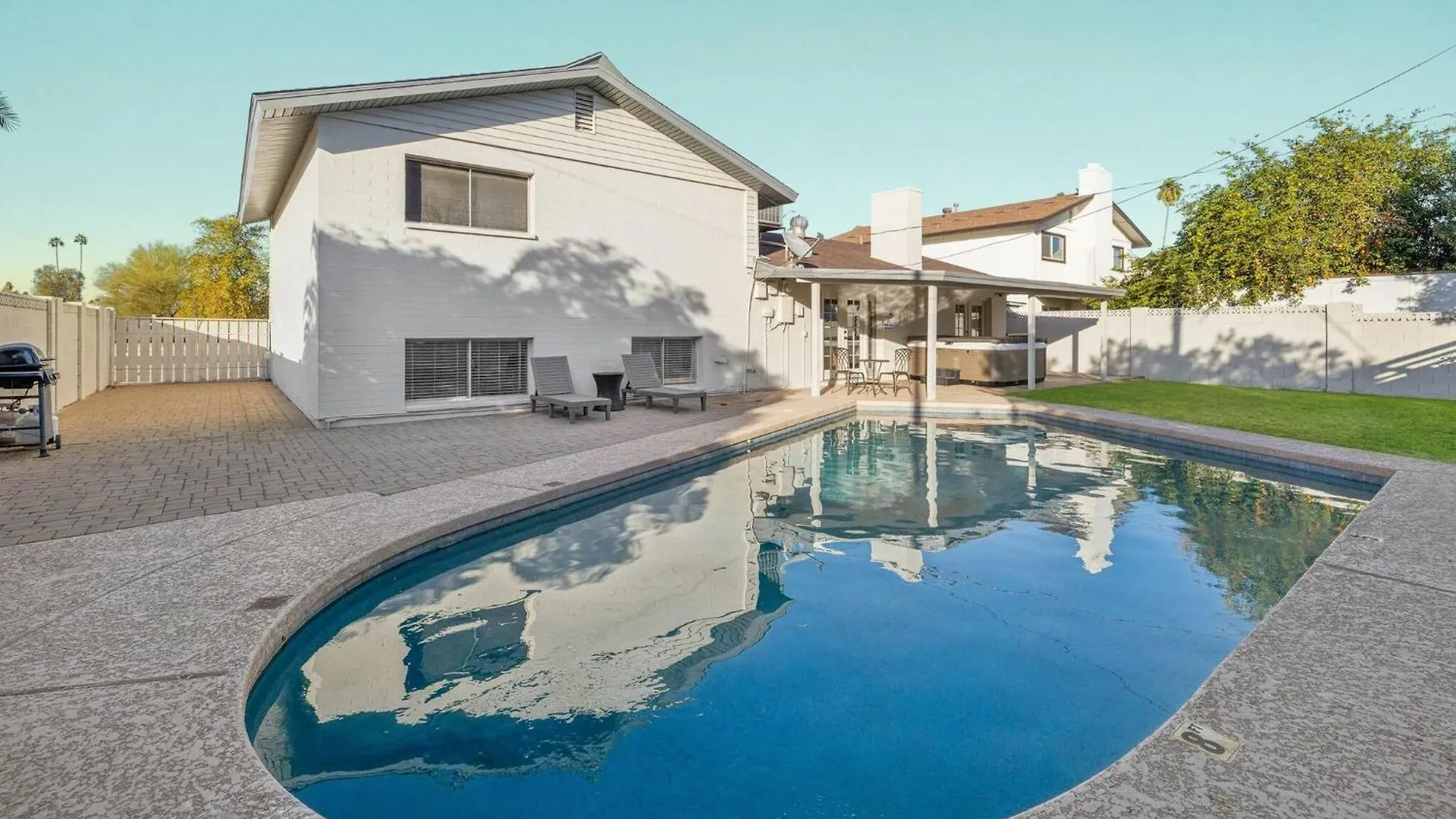 Dom wakacyjny Desert Pearl: Hot Tub For 8 + Pool + By Games Scottsdale